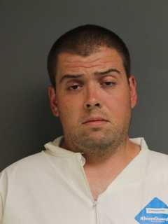 Police Track Down Suspect In Armed Holdup At Shelton Gas Station