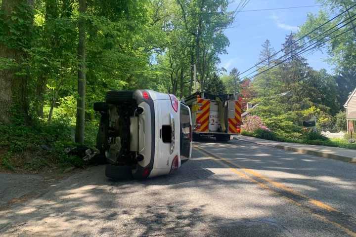 HERO: Off-Duty Firefighter Rescues Child, Driver Freed From Chester County Crash