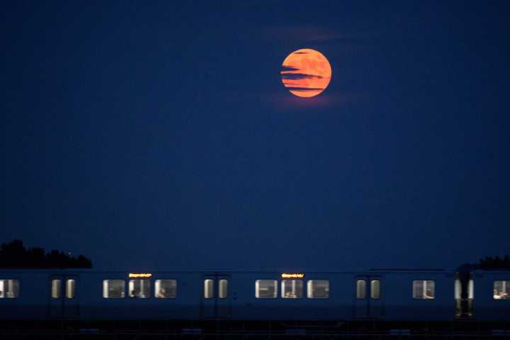 Here's When To Watch Last Supermoon Of 2021