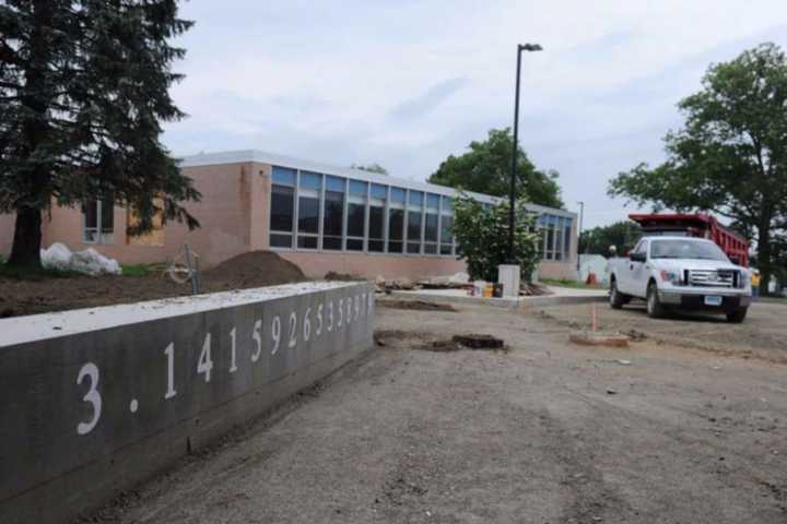 Students in the Westside Middle School Academy’s 8th grade STEM Program are working on their capstone project to build a schoolyard habitat.