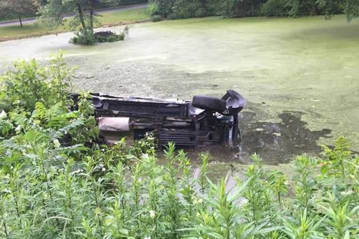Three Rescuers Pull Teen Driver From Water After Jeep Plunges Into Pond