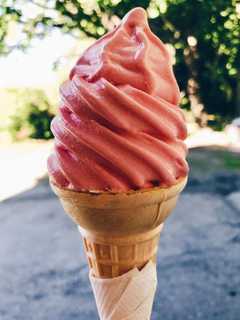 Does Scoops N' More Have Putnam County's DVlicious Best Ice Cream?
