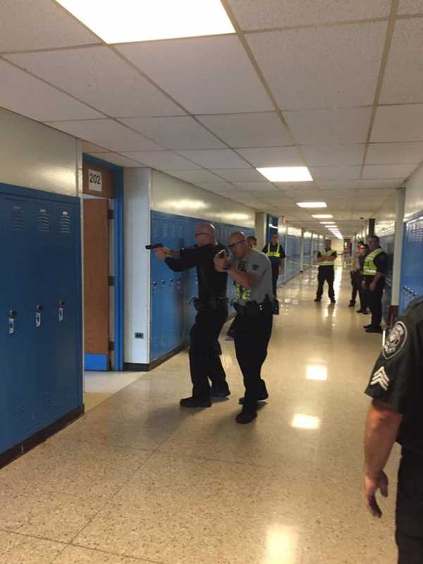 Ramapo Police Conducts Rapid Deployment Training At Suffern HS