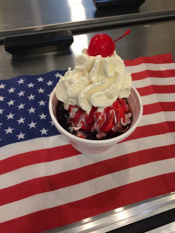 Carmel's Ice Cream Studio 105 Competes For 'Coolest' In DVlicious Contest