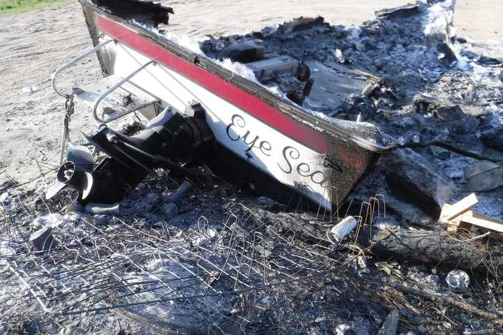 Police Trying To Figure Out Who Set Fire To Abandoned Boat On Jersey Shore