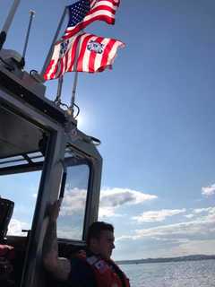 Two Rescued After Jet Ski Flips Over In Hudson River Near Hastings