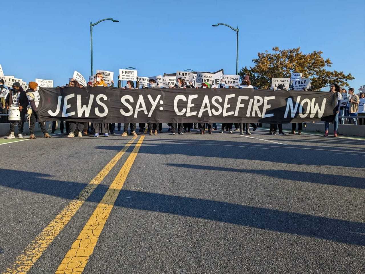 Protesters Block Boston U Bridge To Demand Ceasefire In Gaza ...