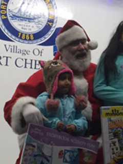 Tree Lighting In Port Chester Featured Gifts From Santa