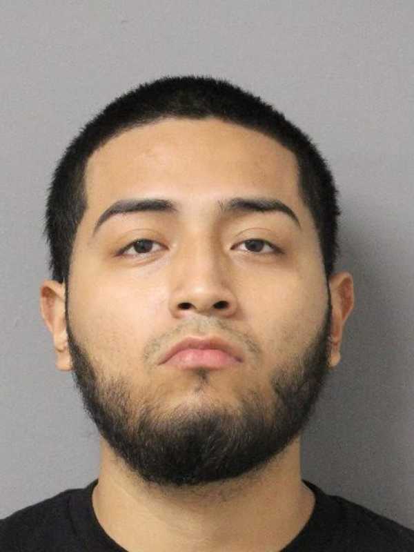 Brothers Nabbed After Robbing Victim Of $1.8K Worth Of Items At Long Island Hotel, Police Say