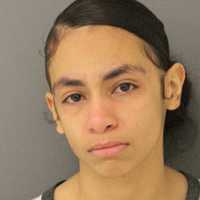 Children Found Wandering Outside Maryland Apartment Lead To Child Neglect Charge For Woman: PD