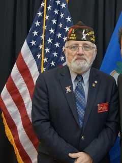 Fairfield's Sen. Hwang Praises State For Ending Homelessness For Veterans