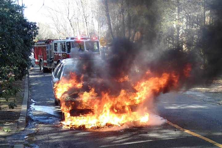 Photos: Two FD Engines Battle Car Fire In Westport