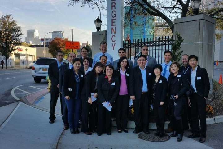 White Plains Hospital Welcomes Singapore General Hospital Staff