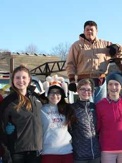 Wooster Food Drive Collects 192 Turkeys For Danbury Food Pantry