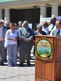 Ganim Unveils 'Second Chance' Initiative For Ex-Offenders In Bridgeport