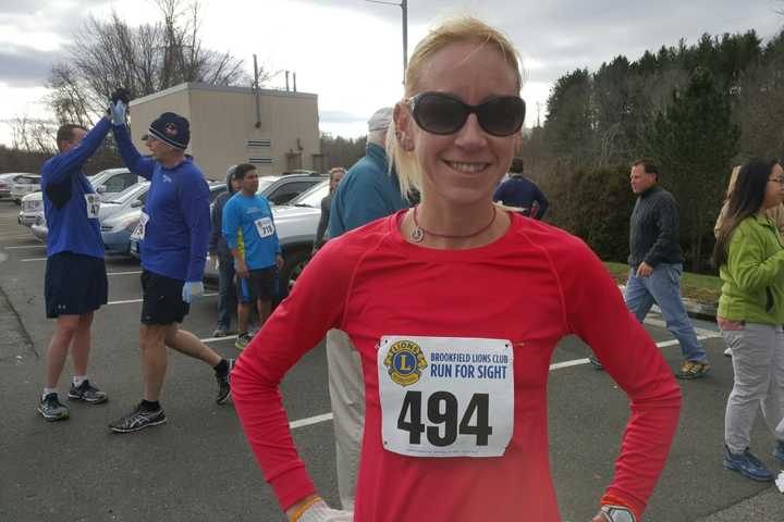 Runners Start Off New Year On The Right Foot At Brookfield Lions Road Race