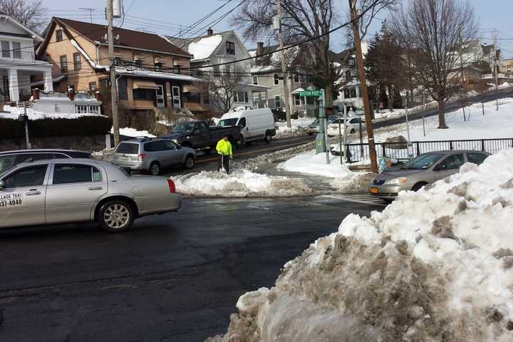 Blame It On The Rain, Snow: Cuomo Poses Theory For Upstate Population Flight