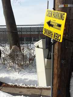 No Trace Of Richard Gere During Hudson River Movie Shoot