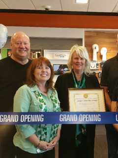 AT&T Celebrates Grand Opening In Cortlandt