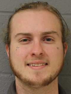 Newtown Police Make Large Pot Bust In Traffic Stop