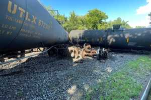 Train Derailed, 30 Cars Overturned In York County