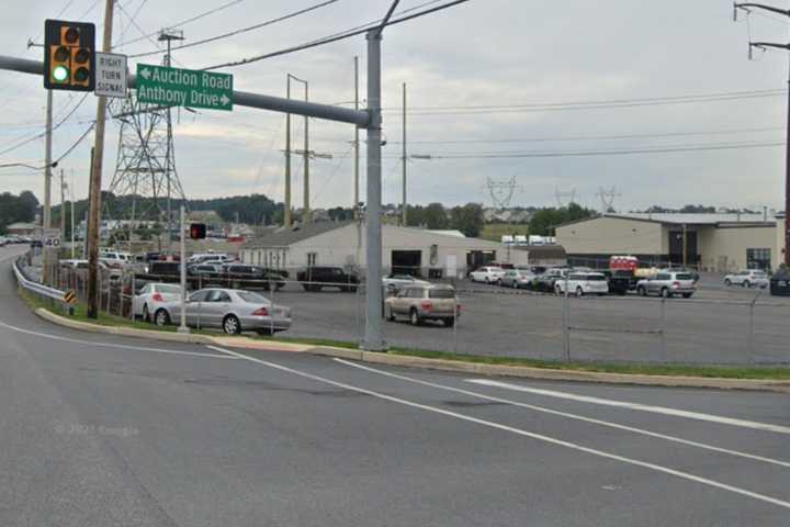 GAS LEAK: Crews Called Near Manheim Auto Auction (DEVELOPING)