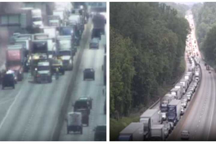 Multi-Vehicle Crash Slows Traffic On I-83: PennDOT (DEVELOPING)