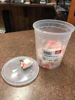 Stew's Recalls Imitation Crab Meat After Danbury Customer Finds Metal Shard