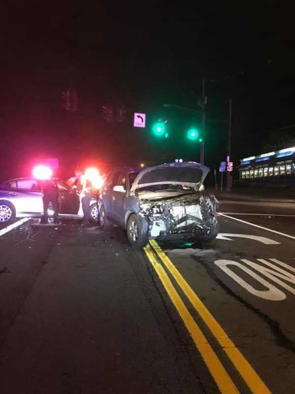 Injuries Reported In Crash In Front Of Route 202 Diner In Pomona