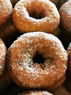 Westchester's Best Apple Cider Doughnuts Are Here