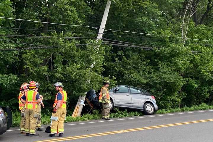 Driver Strikes Pole In Perkiomen