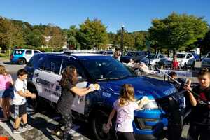 Mount Kisco Elementary School Students Polish Up County Police Cars