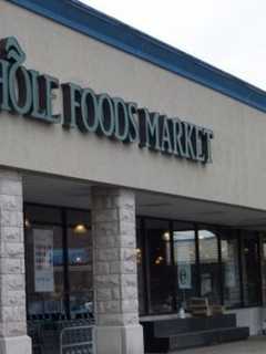 Amazon Brokers Deal To Buy Whole Foods For $13.7 Billion