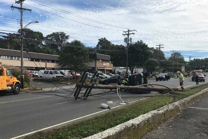 Serious Rollover Crash Shuts Down Black Rock Turnpike In Fairfield