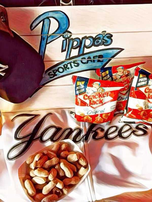 Go Team: Pippa's Sports Cafe In Danbury Shoots For DVlicious Title