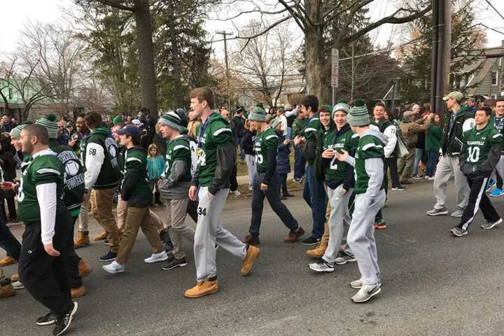 Pleasantville Celebrates Championship Football Team With Parade