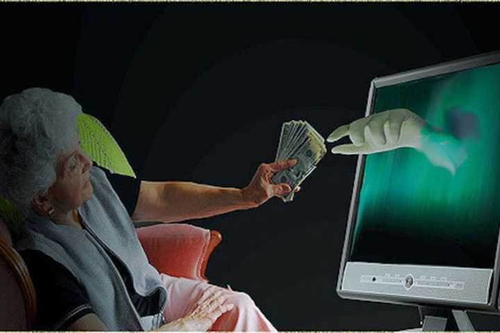 Bedford Police Warn Residents About Online Holiday Scams
