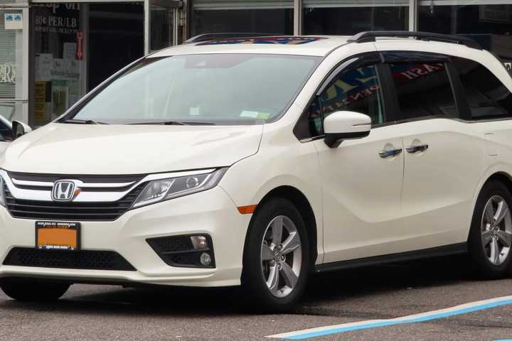 Honda Recalling More Than 330K Vehicles Due To Fault Side-View Mirrors