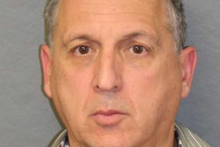 Feds: Ex-South Jersey Lawyer Gambled Away Investor’s $2.4M In Phony Eagles Season Tix Scheme