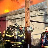 <p>Levittown Lanes fire</p>