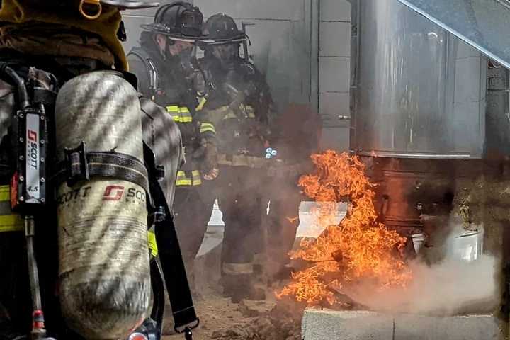 UPDATE: Fire On Roof Of Hackensack University Medical Center Doused