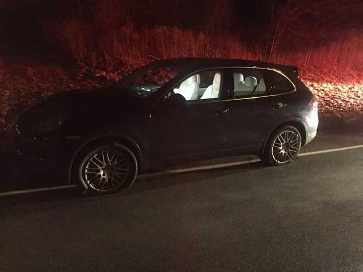 The driver of a Porche Cayenne attempted to flee police before driving through a fence at the Airmont Diner and flattening his tires.