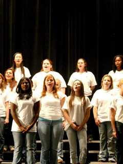 Tenafly Church Seeks To Replenish Robust Choir 