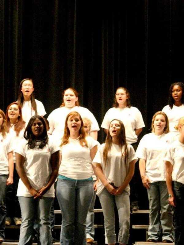 Tenafly Church Seeks To Replenish Robust Choir 