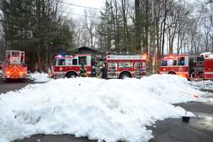 Airmont Garage Fire Quickly Extinguished