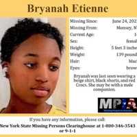 <p>Bryanah was wearing a beige shirt, black shorts, and red Crocs and &quot;may be with a male companion.&quot;</p>