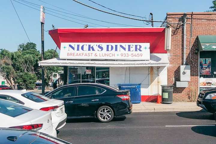 Popular Maryland Diner Slashes Hours Amid Nationwide Staffing Shortage