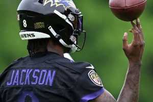 Lamar Jackson Lauds Maryland As He Requests Trade From Ravens