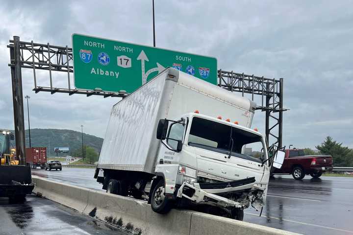 Box Truck Spins, Lands On Route 287 At State Line