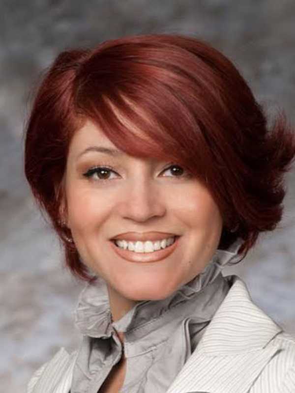 New Realty Office Opens In Elmwood Park